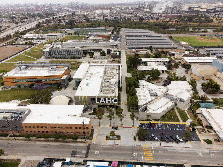 Los Angeles Harbor College Review 2026: Một bến cảng tri thức thực dụng với học phí tiết kiệm và thế mạnh ngành Điều dưỡng. Khám phá lộ trình du học Mỹ ngay.