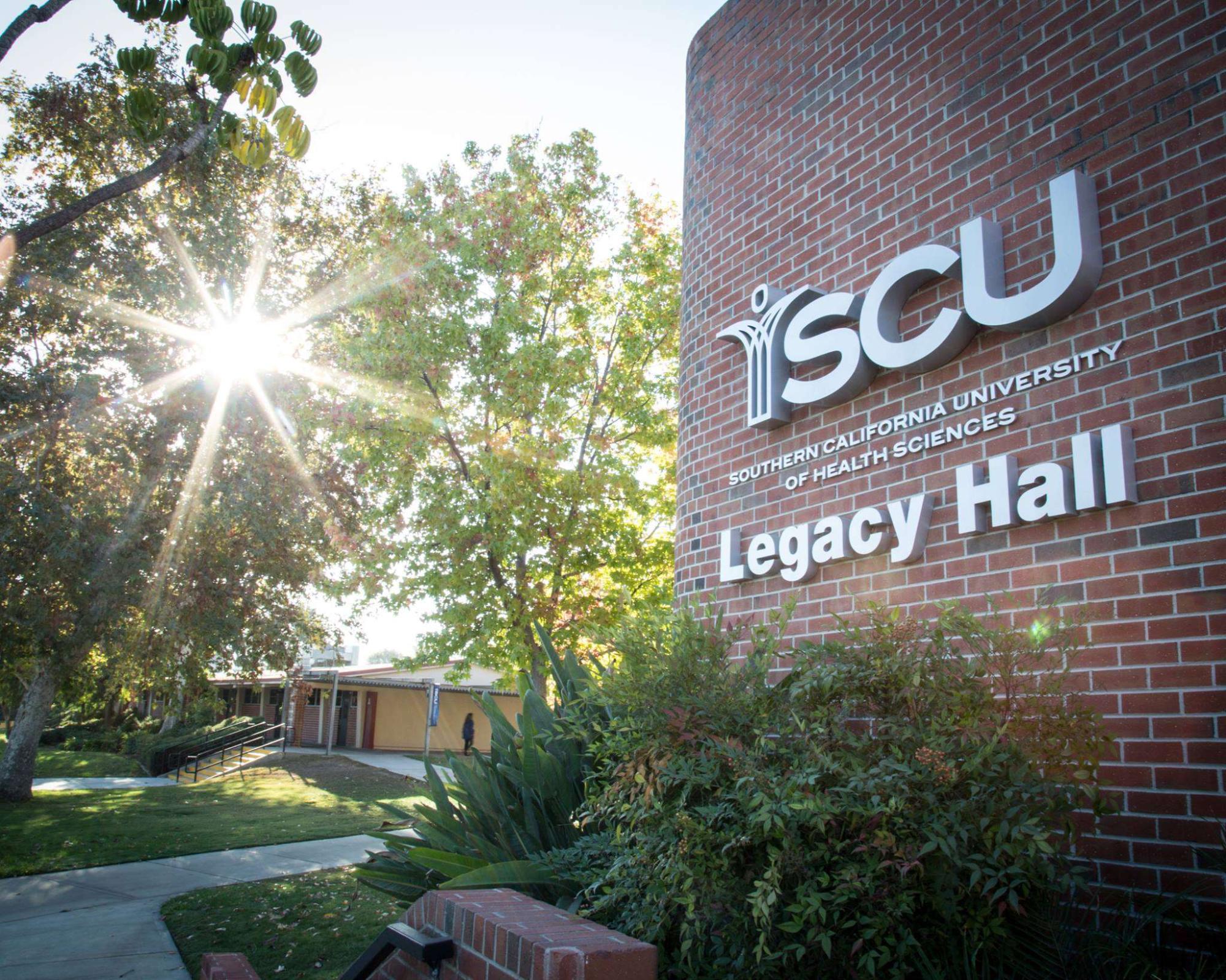Southern California University of Health Sciences Review: Phân tích lộ trình đào tạo y tế tích hợp đỉnh cao. Chi tiết học phí, điều kiện và cơ hội sự nghiệp trong ngành sức khỏe tại Mỹ.
