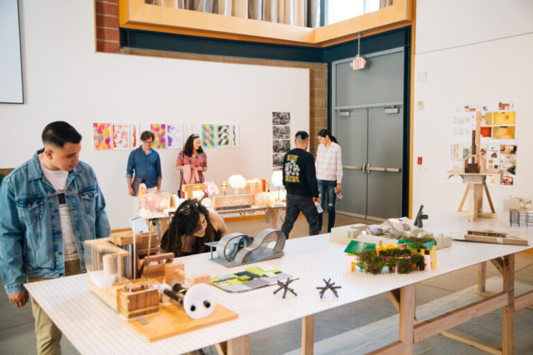 Đánh giá chi tiết Đại học Woodbury (Woodbury University) 2026: Học phí, ngành đào tạo thế mạnh và cơ hội nghề nghiệp tại California. Khám phá lộ trình du học Mỹ ngay!