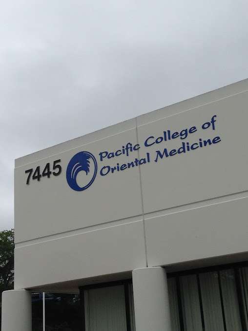 Review Pacific College of Health and Science: Nơi y học hội tụ và chữa lành tâm hồn 2026